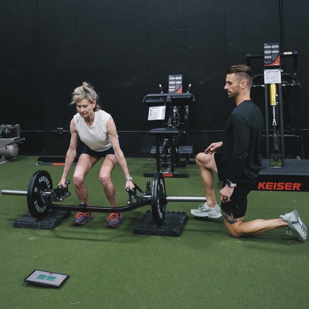 Mel deadlift | Adam Loiacono